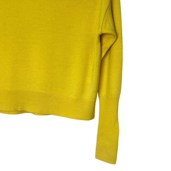 Aritzia Wilfred Cyprie Turtleneck Sweater - Picture 3 of 9